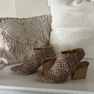 Basically Brand New Cheetah Booties